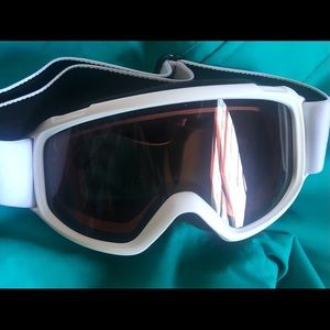 Kids Smith ski/snow goggles NWT